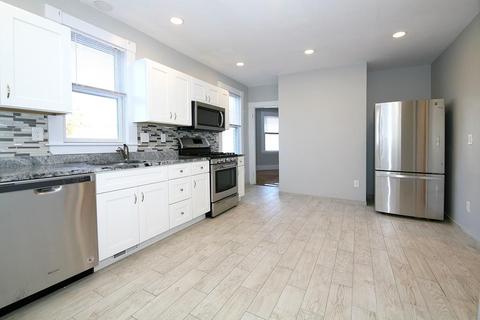 18 Haskell St, Beverly, MA 01915 photo 10