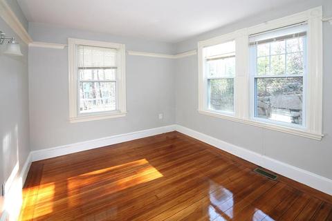 18 Haskell St, Beverly, MA 01915 photo 5