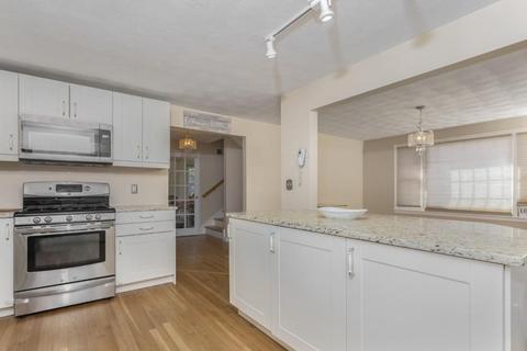 154 Spring St, Stoneham, MA 02180 photo 6