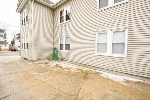 168 Prospect St, Springfield, MA 01107 photo 9