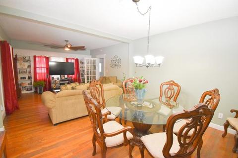 168 Prospect St, Springfield, MA 01107 photo 24