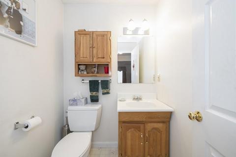 54 Cherry St, Gloucester, MA 01930 photo 8