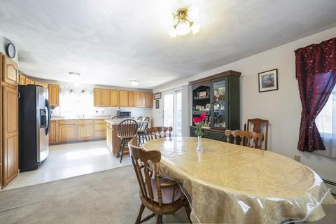 54 Cherry St, Gloucester, MA 01930 photo 5