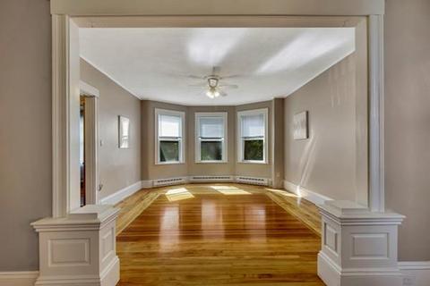 57 Ackers Ave #2, Brookline, MA 02445 photo 2