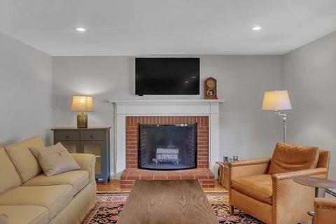 12 Bromfield Rd, Acton, MA 01720 photo 3