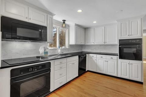 12 Bromfield Rd, Acton, MA 01720 photo 8