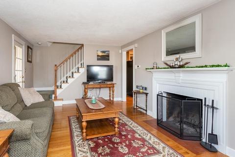 109 Harmon Ave, Springfield, MA 01118 photo 11