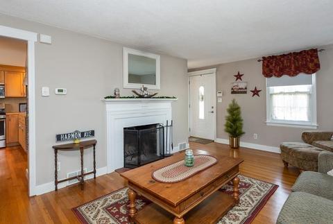 109 Harmon Ave, Springfield, MA 01118 photo 10