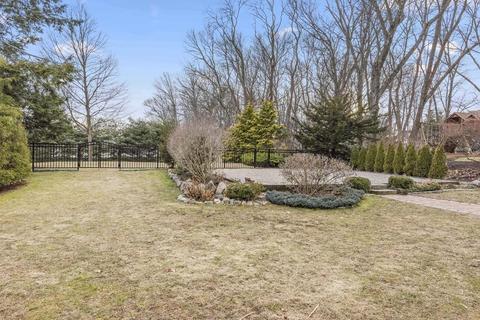 26 Roberts Rd, Wellesley, MA 02481 photo 31