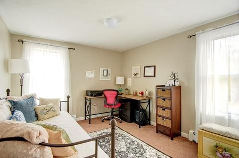15 Old Douglas Rd, Webster, MA 01570 photo 12