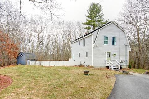 15 Old Douglas Rd, Webster, MA 01570 photo 2
