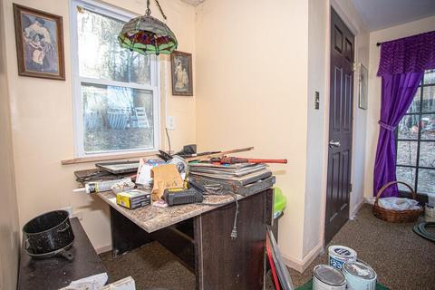 75 Cobb Hill Rd, Phillipston, MA 01331 photo 8