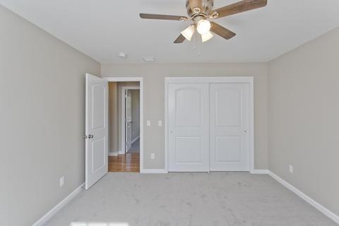 122 Barrington Dr, Springfield, MA 01129 photo 26