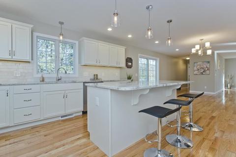 122 Barrington Dr, Springfield, MA 01129 photo 7