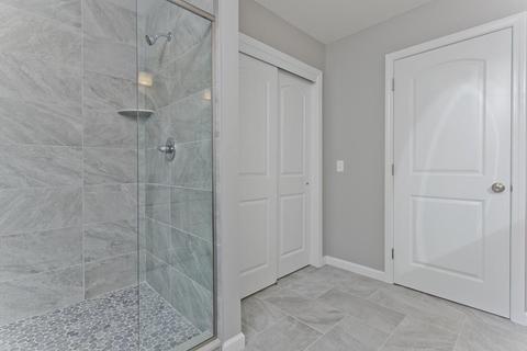 122 Barrington Dr, Springfield, MA 01129 photo 37