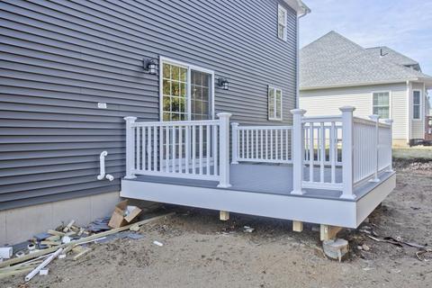 122 Barrington Dr, Springfield, MA 01129 photo 39