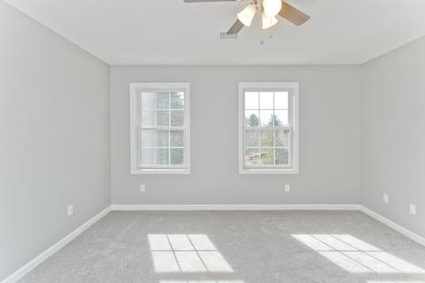 128 Barrington Dr, Springfield, MA 01129 photo 19
