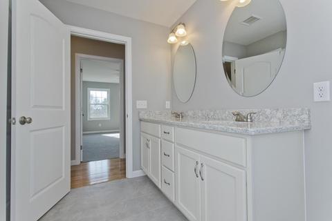 128 Barrington Dr, Springfield, MA 01129 photo 22