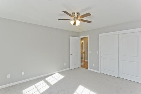 128 Barrington Dr, Springfield, MA 01129 photo 20