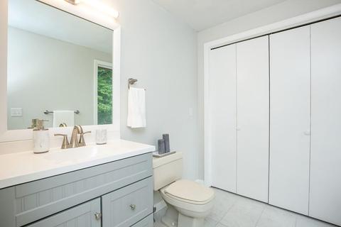 156 Wheel Wright Rd, Hampstead, NH 03841 photo 15