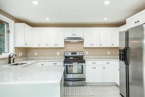 156 Wheel Wright Rd, Hampstead, NH 03841 photo 6