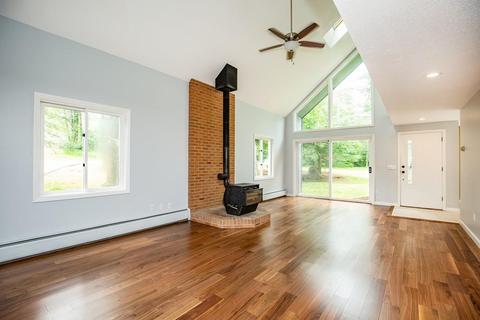 156 Wheel Wright Rd, Hampstead, NH 03841 photo 11