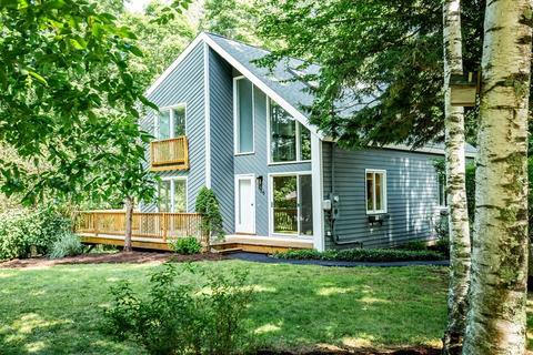 156 Wheel Wright Rd, Hampstead, NH 03841 photo 1