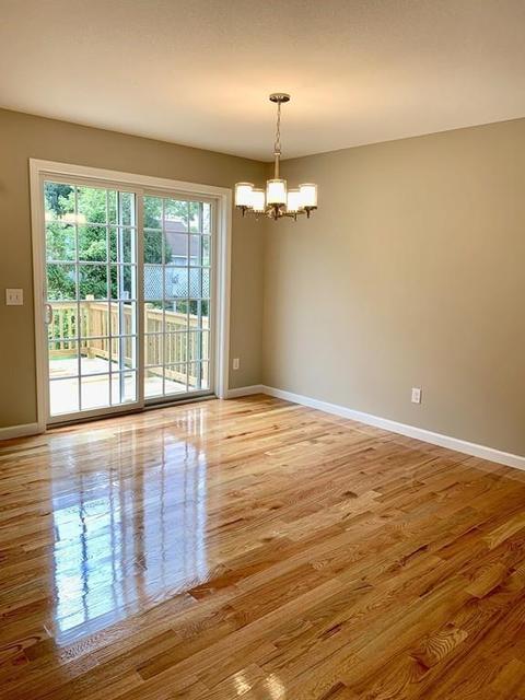 18 Walsh St, Springfield, MA 01109 photo 8