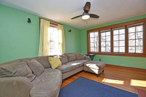 12 Vernon St, Maynard, MA 01754 photo 2