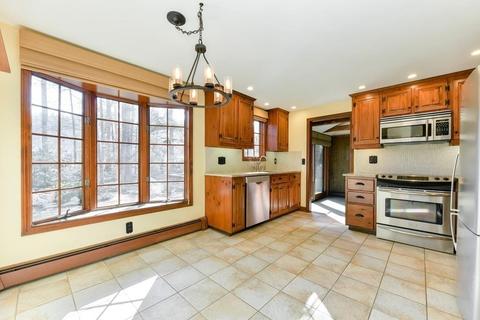 7 Patriots Way, Hingham, MA 02043 photo 4