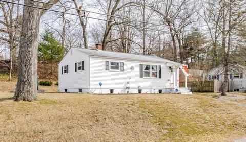 75 Regal St, Springfield, MA 01118 photo 23