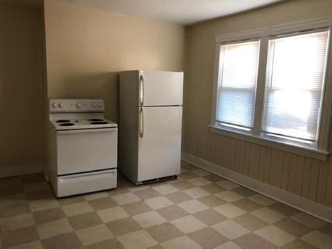 398 Franklin St, Springfield, MA 01104 photo 8