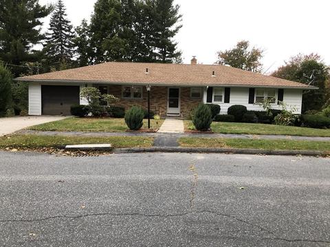 41 Hilltop Cir, Worcester, MA 01609 photo 1