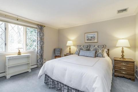 108 Cedar St, Walpole, MA 02081 photo 21