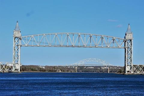 3 Hill St, Buzzards Bay, MA 02532 photo 1