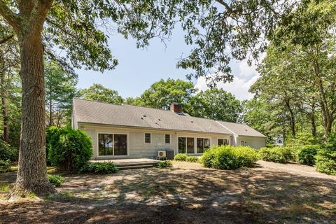 144 Glenneagle Dr, Mashpee, MA 02649 photo 3
