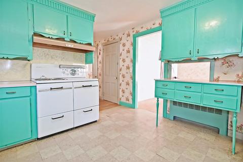 191 Spring St, Walpole, MA 02081 photo 3