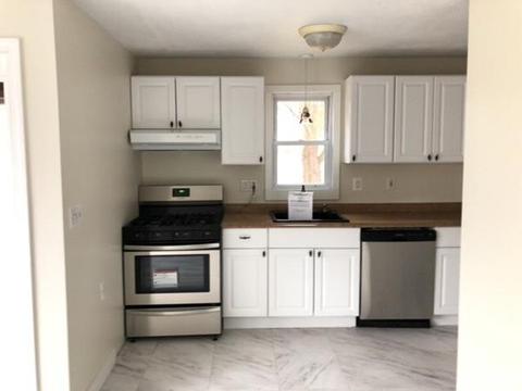 23 Celestine St, Chicopee, MA 01013 photo 13