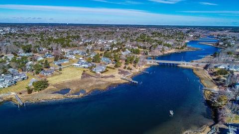 5 Trinity Cv, Harwich, MA 02671 photo 2