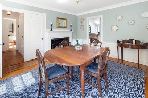 20 Leavitt St, Hingham, MA 02043 photo 5