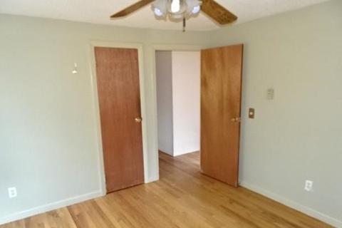 110 Spikenard Cir, Springfield, MA 01129 photo 9