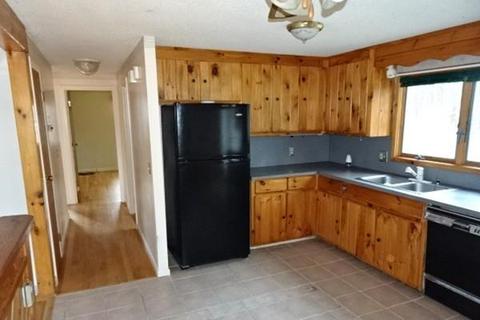 110 Spikenard Cir, Springfield, MA 01129 photo 4