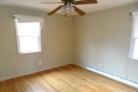 110 Spikenard Cir, Springfield, MA 01129 photo 8