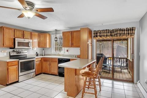 18 Robert Dr, Gardner, MA 01440 photo 9