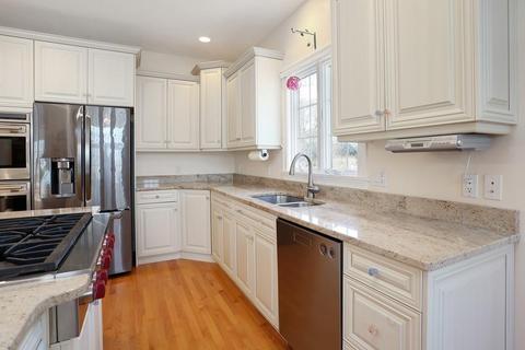 31 James Cir, Mashpee, MA 02649 photo 11