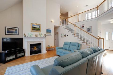 31 James Cir, Mashpee, MA 02649 photo 9