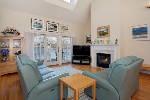 31 James Cir, Mashpee, MA 02649 photo 8
