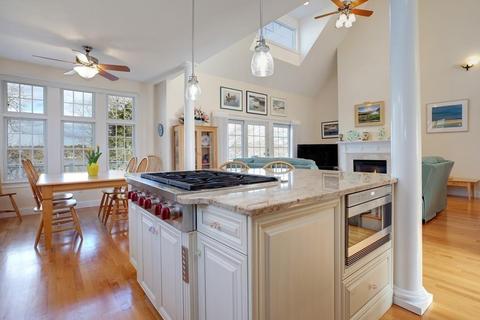 31 James Cir, Mashpee, MA 02649 photo 13