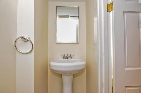 29 Center Ave, Reading, MA 01867 photo 34