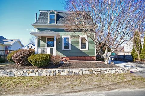 29 Center Ave, Reading, MA 01867 photo 1